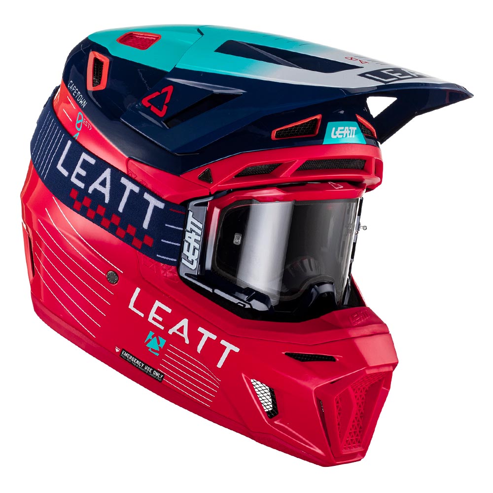 HELMET MOTO 8.5 V23 RED X-SMALL (53-54CM) INCLUDES 5.5 GOGGLE + HELMET BAG